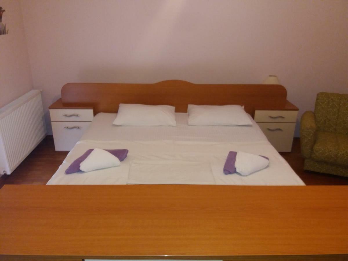 Lanelu Apartman روغوزنيكا المظهر الخارجي الصورة